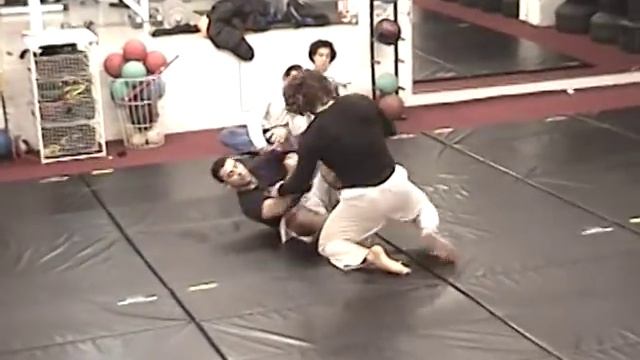 Marcelo Garcia VS Andrei Arlovski смотреть онлайн