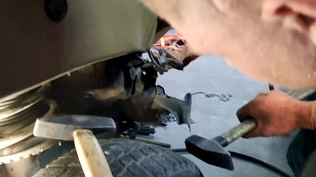 ЧИ МОЖЛИВИЙ РЕМОНТ БИТОЇ ТАЧКИ ЗА 200 ДОЛЛАРІВ? смотреть онлайн