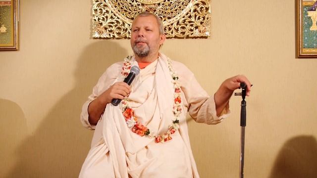 Преданность выше знания / Свами Авадхут