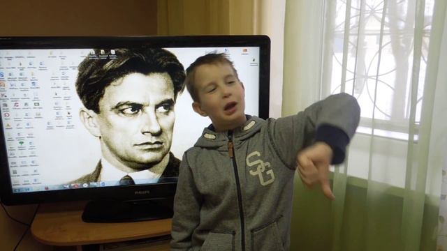 Страна читающая—Т. Семенов читает «Что такое хорошо и что такое плохо» В. В. Маяковского смотреть онлайн
