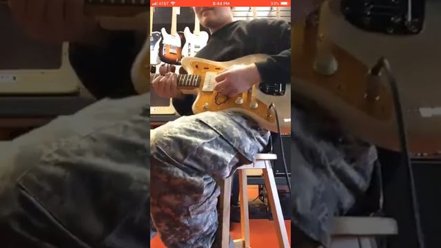 Fender jazzmaster & mustang смотреть онлайн