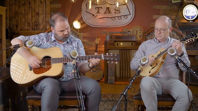 "House Carpenter" | Acoustic Guitar & Mandolin Cover смотреть онлайн