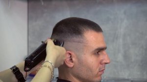 Мужская стрижка машинкой Милитари - Мелех Алла / Arsen Dekusar studio