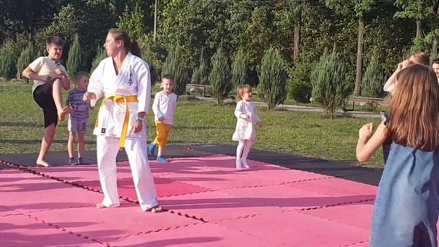 Первая тренировка по карате. Минск. смотреть онлайн