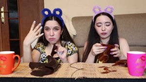 КТО СЪЕСТ БЫСТРЕЕ КИСЛУЮ ПАСТИЛУ ПОЛУЧИТ 100$ / ЧЕЛЛЕНДЖ / Ayka Emilly Ask Fatima