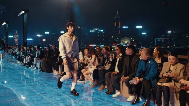 Louis Vuitton Men’s Pre-Fall 2024 Show by Pharrell Williams in Hong Kong. смотреть онлайн
