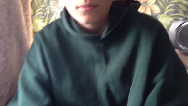 Надо уметь помогать людям... смотреть онлайн