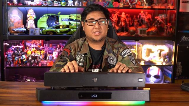 Which Soundbar Is Better? | Razer Leviathan V2 or Creative Katana V2 Head To Head смотреть онлайн