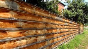 Необычный деревянный забор