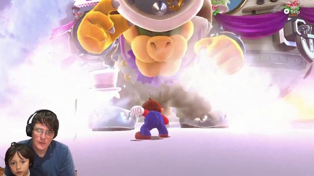 Cloud Kingdom Bowser Fight: Super Mario Odyssey Playing With Kids смотреть онлайн