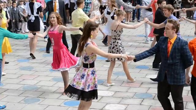 Последний звонок. 2013 год. смотреть онлайн