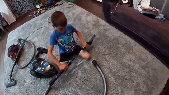 пылесос Philips Vs LG