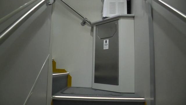 Двухэтажные вагоны с местами для сидения 1-го и 2-го класса смотреть онлайн