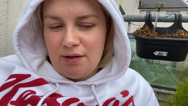 САЖАЕМ ЦВЕТЫ/ЦЕЗАРЬ НА УЖИН/КАЖЕТСЯ, ВАНЯ БОЛЬШЕ НЕ ЛЮБИТ СКАЗКИ/ДОМАШНИЙ ВЛОГ смотреть онлайн
