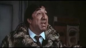 Утром яичница, днём яичница, вечером ячница, а ночью амлет! Скоро я буду кудахтАть, как ципилёнок!