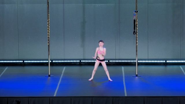 Wiktoria Ratke - KIDS 8-11 debut - Pole Dance Show 2023 смотреть онлайн