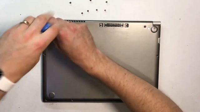 Разборка Toshiba Portege Z30-A смотреть онлайн