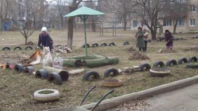 Когда рук много-работа спорится. смотреть онлайн