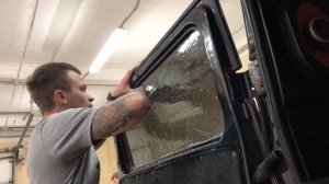 УАЗ Hunter. Подрезаем Резинки И Тонируем Заднее Стекло. Мини Обзор И Тонировка Вкруг