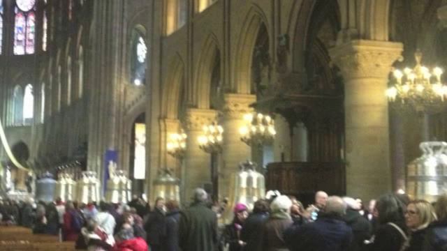 Hear the New Bells at Notre Dame Cathedral in Paris смотреть онлайн