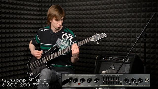 Басовый комбо BEHRINGER BXL 3000A ULTRABASS смотреть онлайн