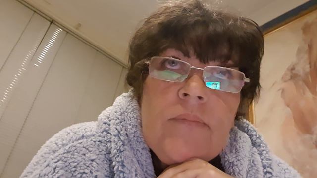 Весь мир встал на уши от таких нововведений . Жизнь в Австралии сегодня .Элла Австралия смотреть онлайн