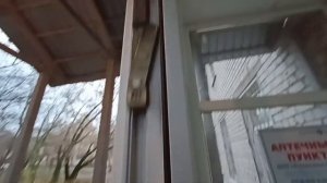 Меняем петли на ПВХ двери без шаблона и кондуктора. Не с первого раза,но мы это сделали. Клиним СПД