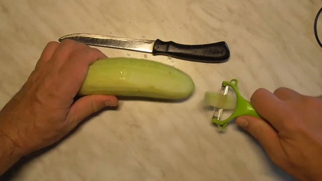 Дыня серебристая (огурцы «Armenian») смотреть онлайн