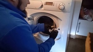 Как поменять (снять) замок в стиральной машине.