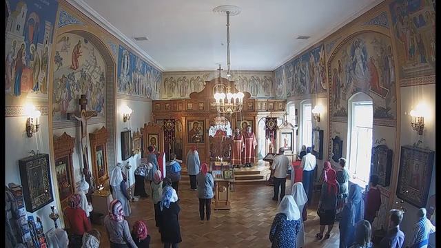 Божественная Литургия. 08.05.2022. Свв. жен-мироносец, апп.Марка смотреть онлайн