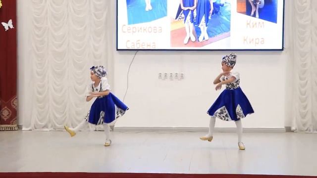 1Ж + 2Ж 8-е марта 2023 IT школа - лицей 28 смотреть онлайн