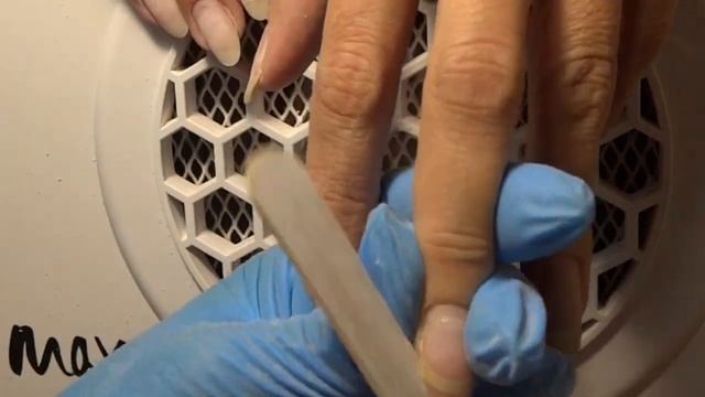 #132 КЛАССИКА. КРАСНЫЙ аппаратный маникюр смотреть онлайн