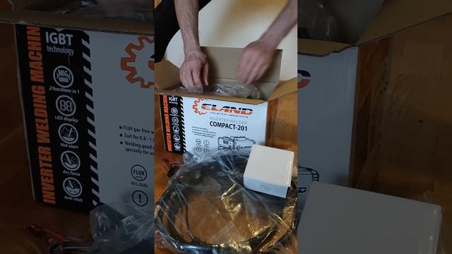 Сварочный аппарат ELAND COMPACT 201 смотреть онлайн