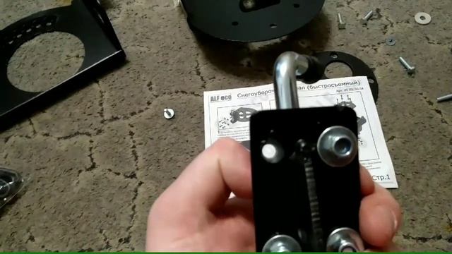 Сборка и установка быстросъёмного отвала (1520мм.)Stels 500gt смотреть онлайн