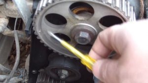 Замена ремня ГРМ 8 клапанный двигатель ВАЗ 2114, 2115. Выставление зажигания по меткам.