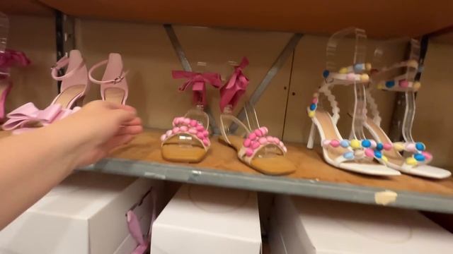 Винсент внаглую упИсался! Он редко так смеется… #натальяфальконе #fashion смотреть онлайн