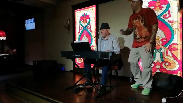 Потряс Маракас ака DJ Сергей Обломов )) смотреть онлайн