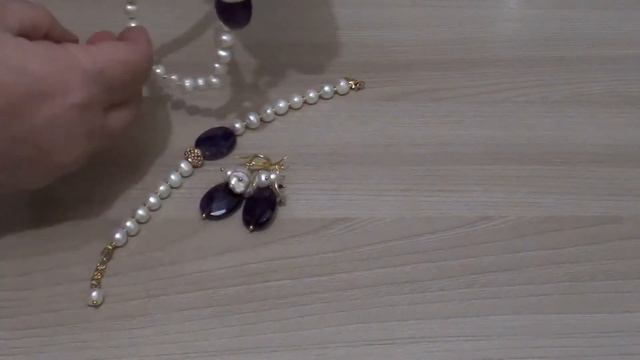 Новый комплект из натурального жемчуга и аметистов смотреть онлайн
