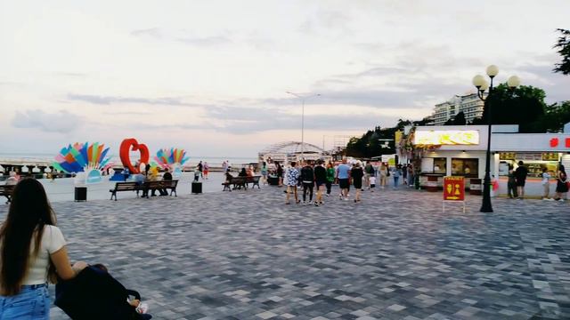 Крым Алушта сегодня 6 июня 2023 центральная Набережная смотреть онлайн