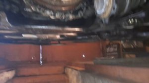 Как снять 6ти ступенчатую мкпп пассат б5+.  Замена 2х массового маховика.