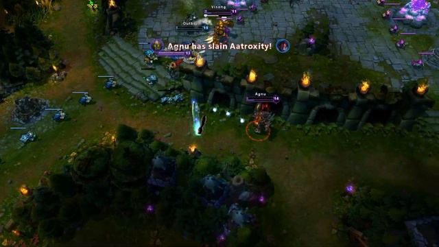 League of Legends - Epic Support Saves Montage смотреть онлайн