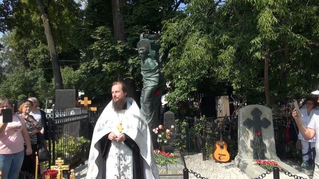 ДЕНЬ ПАМЯТИ Владимира ВЫСОЦКОГО 25 ИЮЛЯ 2022 на ВАГАНЬКОВО - ПЕРВАЯ ЧАСТЬ смотреть онлайн