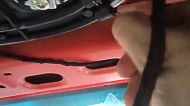 defeito no teto solar do Fiat stilo - video 2 смотреть онлайн