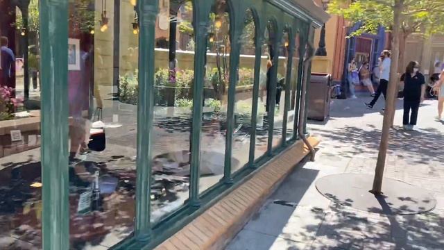 France At Epcot Center Disneyworld Orlando