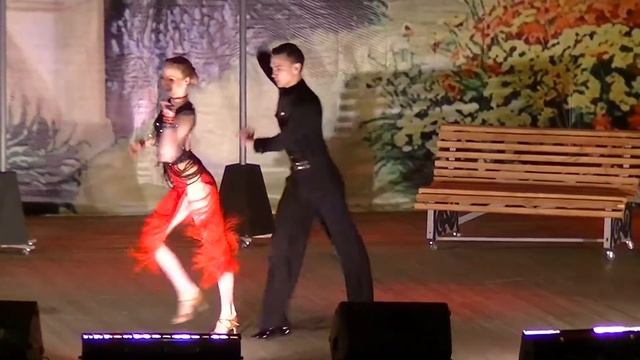 8 марта- женский день ВИДЕО МИХАЙЛОВКА смотреть онлайн