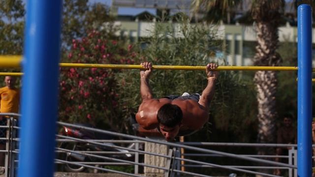 Евгений Щербина. Ievgen Shcherbyna. Street workout in Turkey смотреть онлайн
