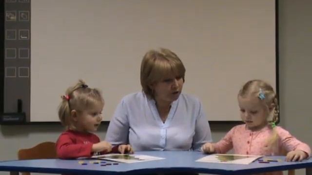 Дидактическая игра "Новогодняя гирлянда" смотреть онлайн