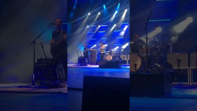 Life in the Fast Lane- Niall Horan смотреть онлайн