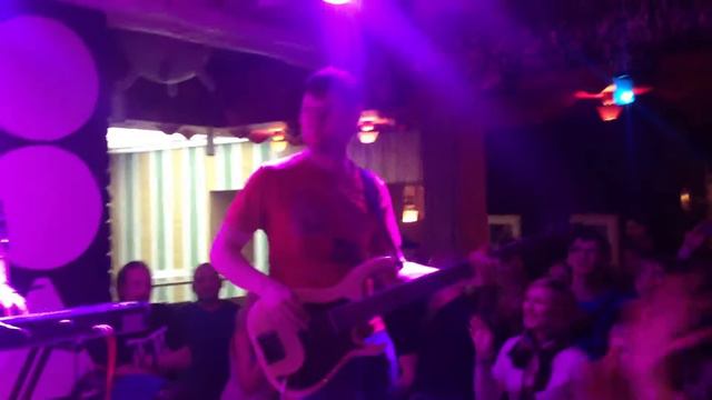 7Б-Молодые ветра (live) смотреть онлайн