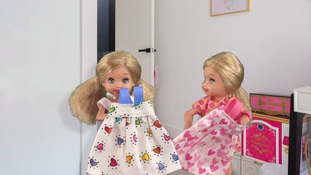 Barbie - Where Are All My Clothes! | Ep.292 смотреть онлайн